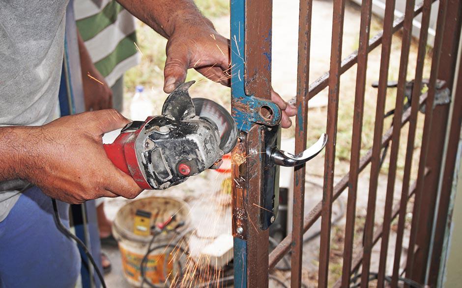 artisans serruriers qualifiés Sarcelles